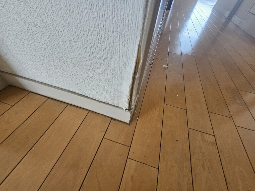 クロス施工前