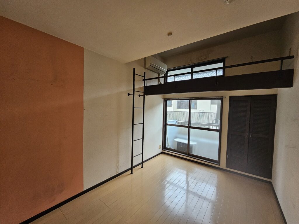 居室・ロフト施工前